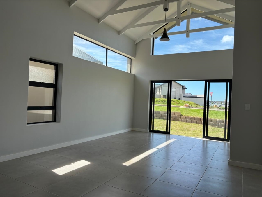 3 Bedroom Property for Sale in Hartland Lifestyle Estate Western Cape